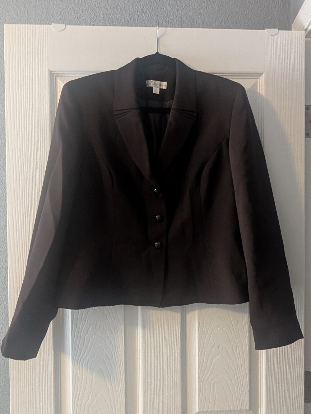Dressbarn Brown Tailored Women's Blazer and Skirt Suit